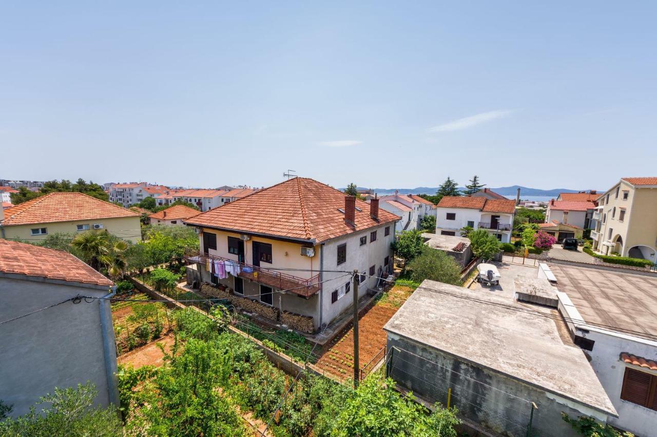 Apartman Iva Zara Esterno foto