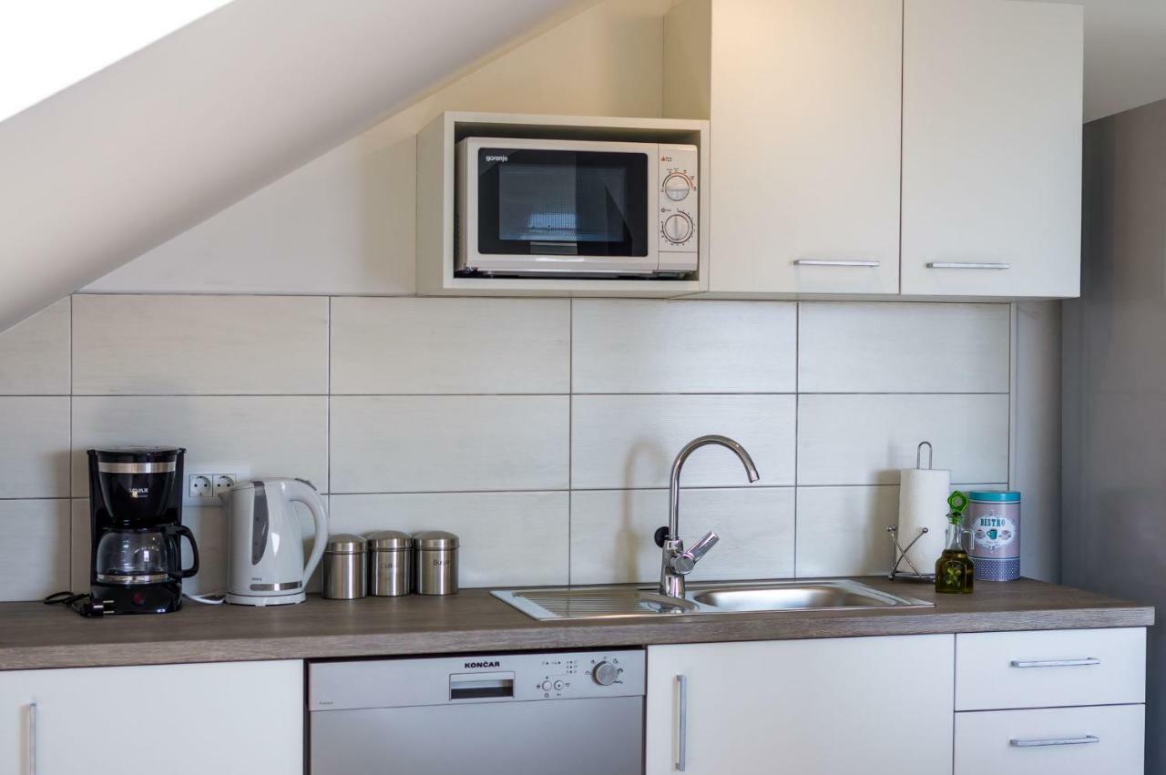 Apartman Iva Zara Esterno foto