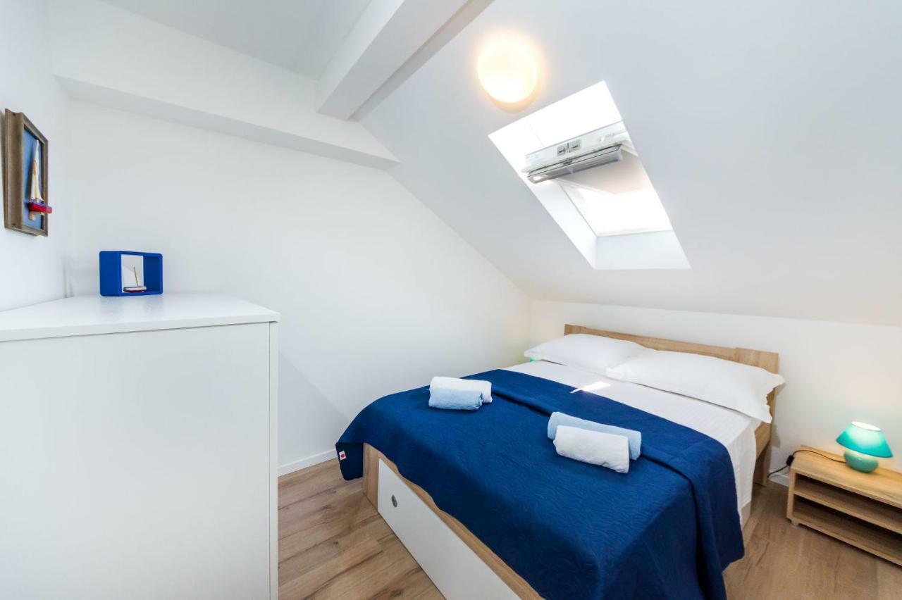 Apartman Iva Zara Esterno foto